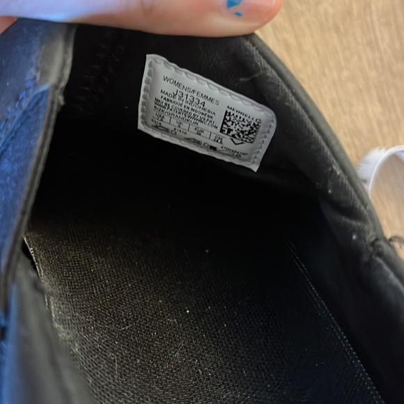 Women’s Merrell shoes - Picture 6 of 7